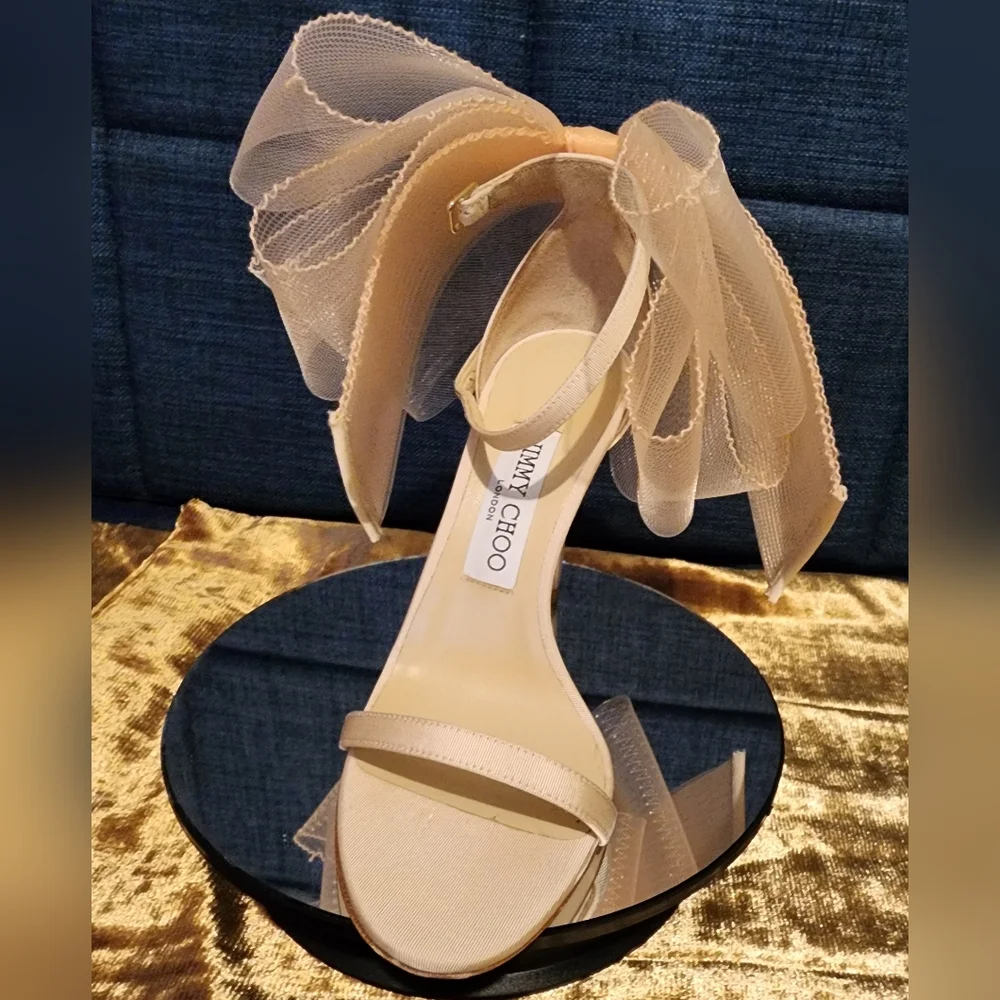Jimmy Choo Aveline limited Edition Blush heel FULL INCLUSION - Picture 3 of 16